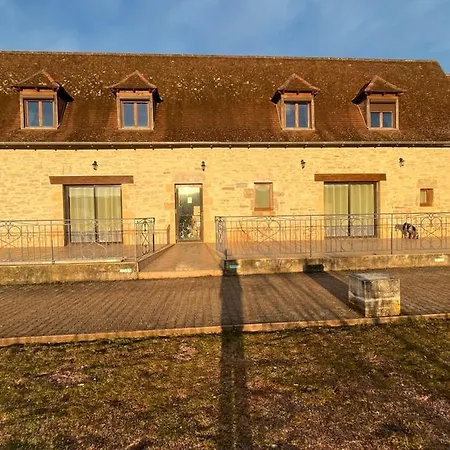 D'hote Holiday home